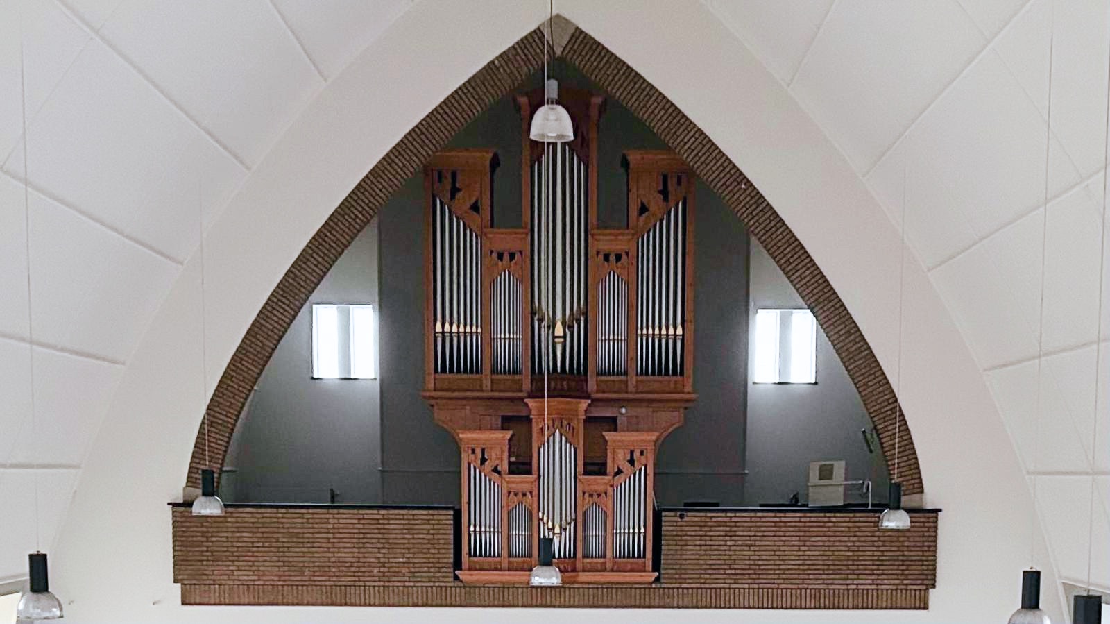 Apeldoorn - Goede Herderkerk